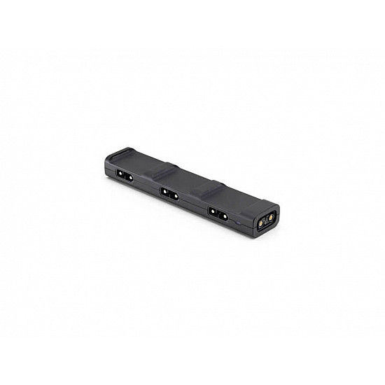 DJI Punjač FPV Charging Hub, 3 porta, crna DJI Punjač FPV Charging Hub, 3 porta, crna